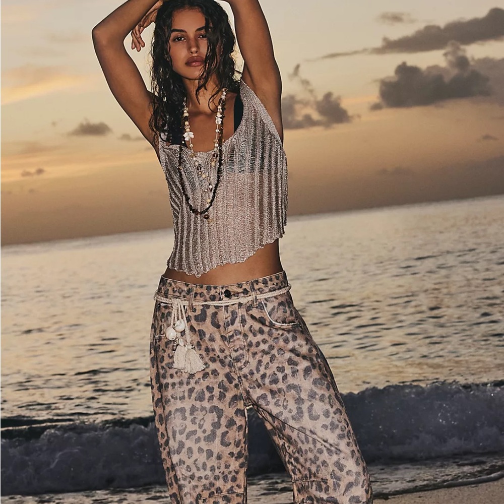 We The Free Good Luck Leopard Barrel Leg Jeans in Brown Sugar - Picture 3 of 10
